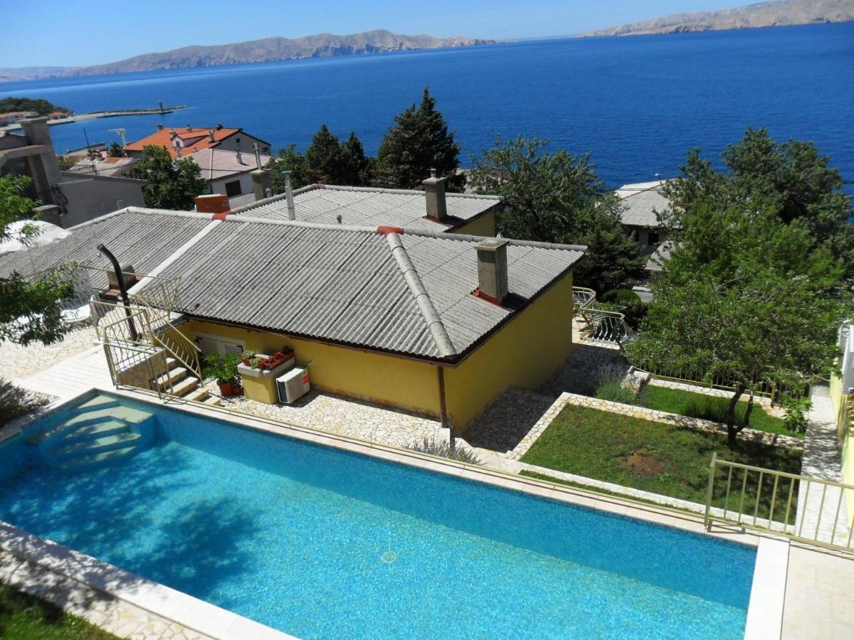 Apartments Zlato - With Pool Senj  Esterno foto